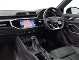 Audi Q3 Image 2