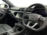 Audi Q3 Image 6