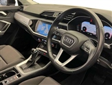 Audi Q3 Image 6