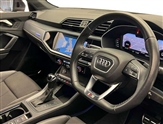 Audi Q3 Image 6