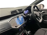 Audi Q3 Image 2