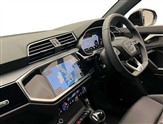 Audi Q3 Image 2