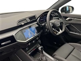 Audi Q3 Image 2