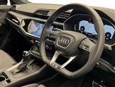 Audi Q3 Image 6