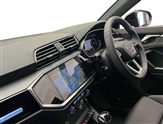 Audi Q3 Image 2