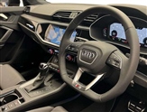 Audi Q3 Image 6