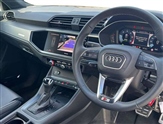 Audi Q3 Image 6