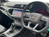 Audi Q3 Image 6