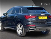 Audi Q3 Image 3