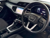 Audi Q3 Image 6