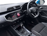 Audi Q3 Image 2