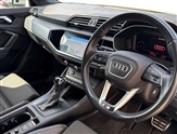 Audi Q3 Image 6