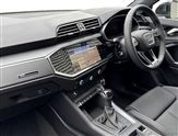 Audi Q3 Image 2