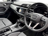 Audi Q3 Image 6
