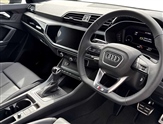 Audi Q3 Image 6
