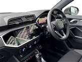 Audi Q3 Image 2