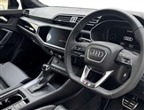Audi Q3 Image 6