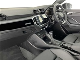 Audi Q3 Image 2
