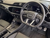 Audi Q3 Image 6