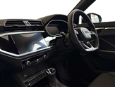 Audi Q3 Image 2