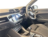 Audi Q3 Image 2