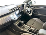 Audi Q3 Image 2