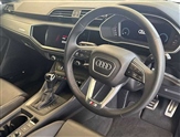 Audi Q3 Image 6