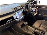 Audi Q3 Image 2