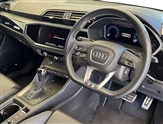 Audi Q3 Image 6