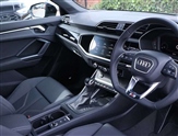 Audi Q3 Image 6