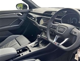Audi Q3 Image 6