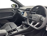 Audi Q3 Image 6