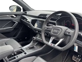 Audi Q3 Image 6