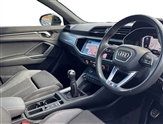 Audi Q3 Image 6