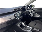 Audi Q3 Image 2