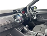Audi Q3 Image 2