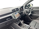 Audi Q3 Image 2