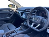 Audi Q3 Image 6