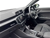 Audi Q3 Image 2