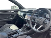 Audi Q3 Image 6