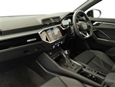 Audi Q3 Image 2