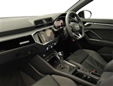 Audi Q3 Image 2