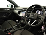 Audi Q3 Image 6