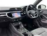 Audi Q3 Image 2