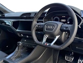 Audi Q3 Image 6