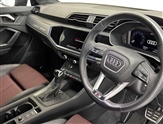 Audi Q3 Image 6
