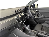 Audi Q3 Image 2