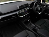 Audi Q3 Image 2