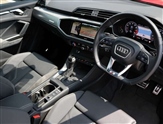 Audi Q3 Image 6