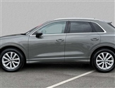 Audi Q3 Image 6